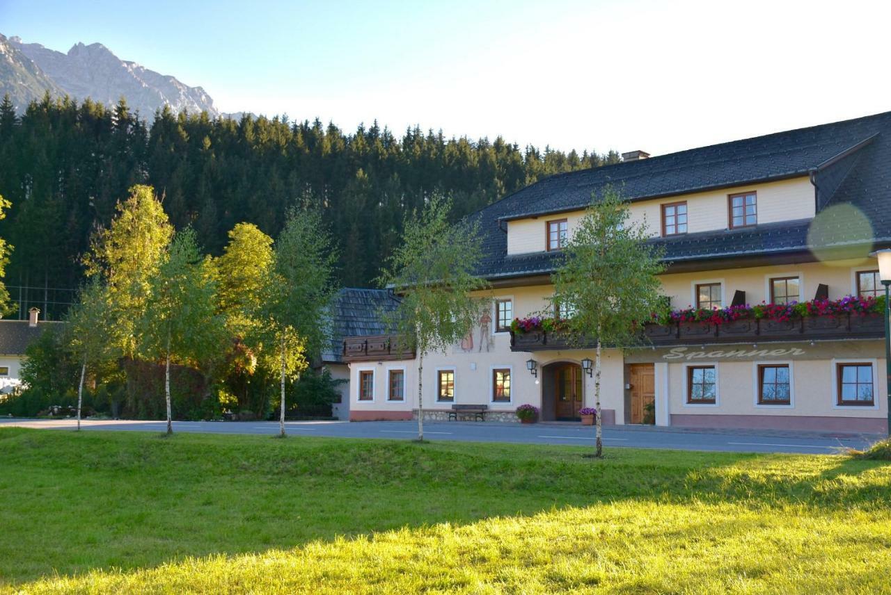Sport Aktiv Pension Spanner - Tauplitz Bad Mitterndorf Bagian luar foto